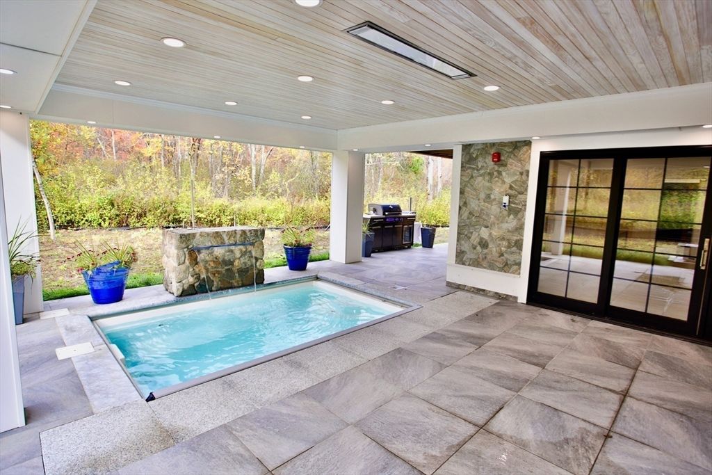 Interior, Pool, Recessed Lighting