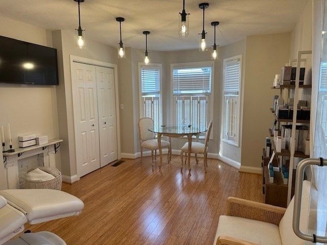Dining room, Interior, Pendant Lights, Wood Texture Flooring