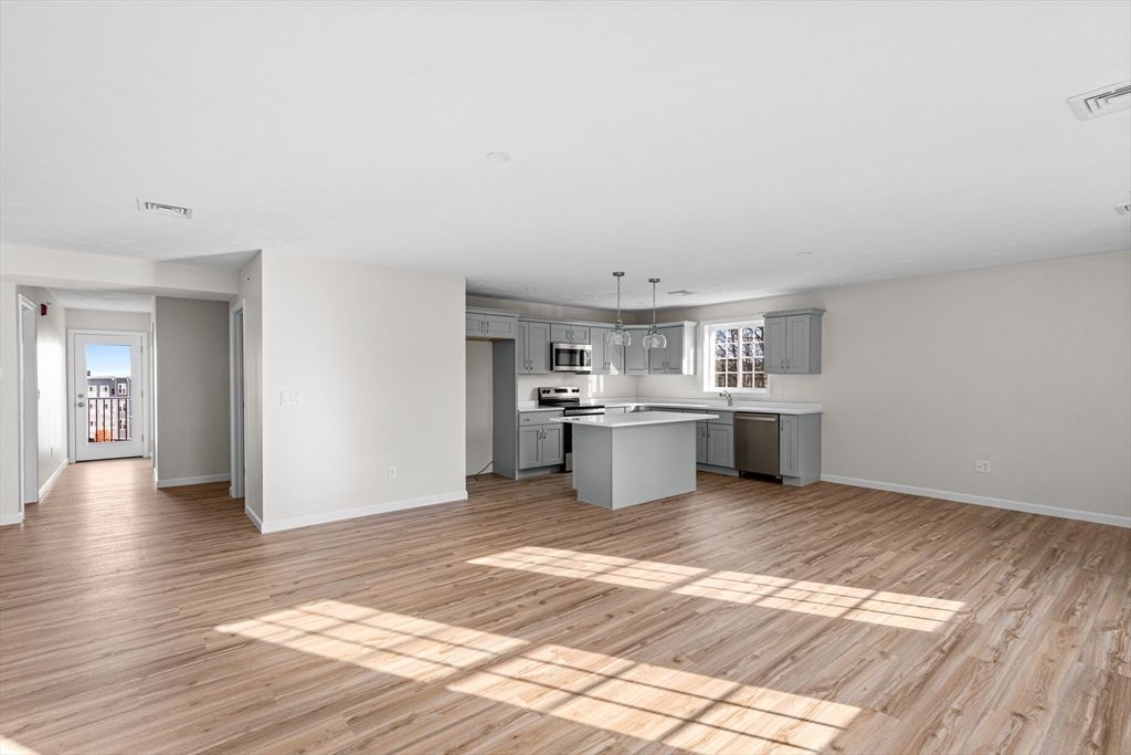 Empty room, Interior, Kitchen, Pendant Lights, Wood Texture Flooring