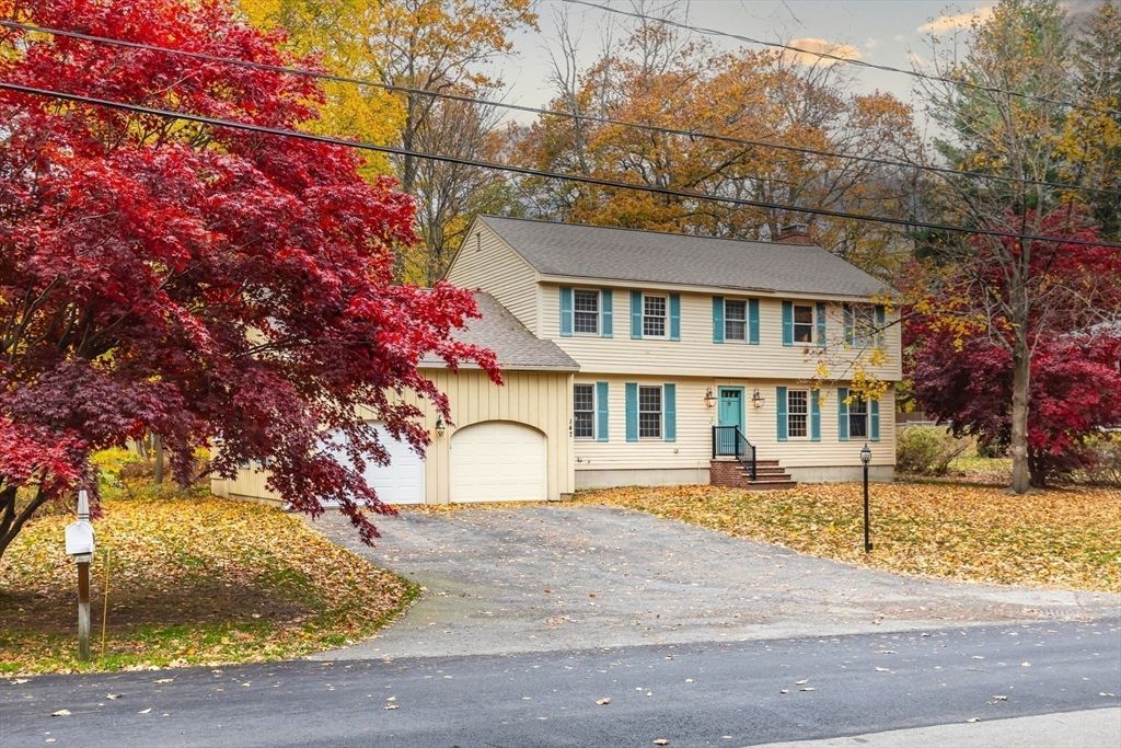 Attached, Exterior, Facade, Georgian