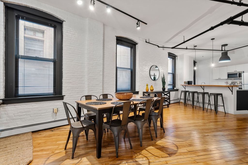 Dining room, Interior, Kitchen, Pendant Lights, Wood Texture Flooring