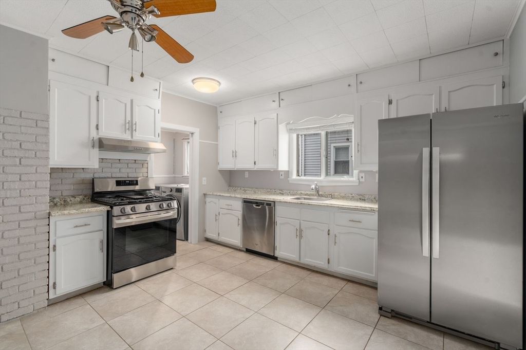 Interior, Kitchen, Stainless Steel Appliances