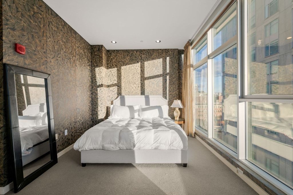 Bedroom, Interior, Recessed Lighting