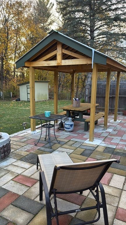 Backyard, Detached Garage, Exterior