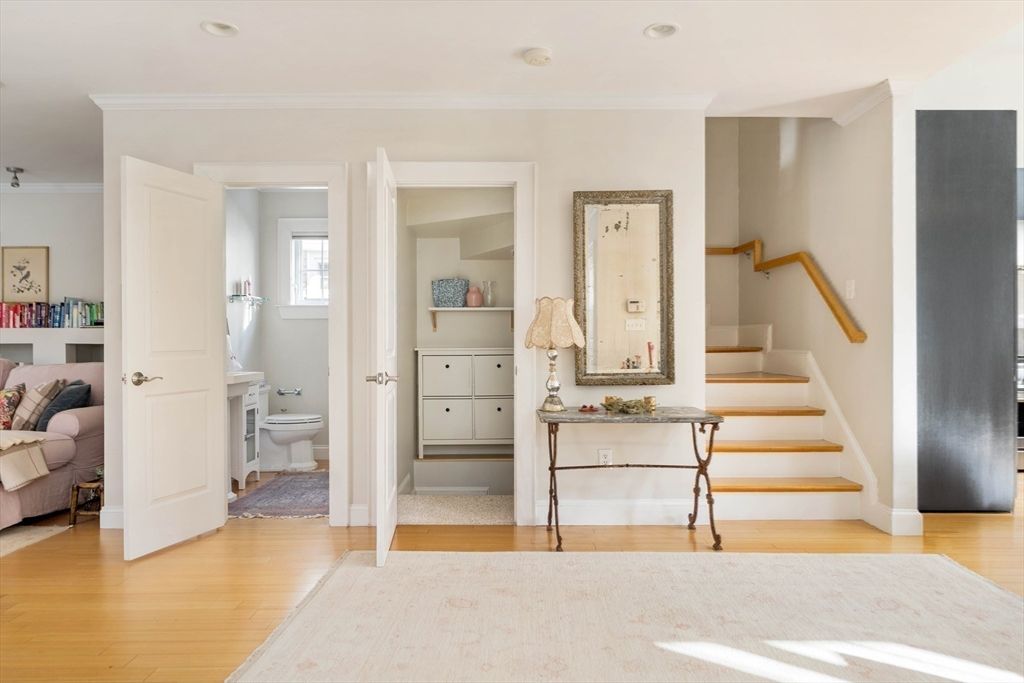 Bathroom, Interior, Recessed Lighting, Wood Texture Flooring