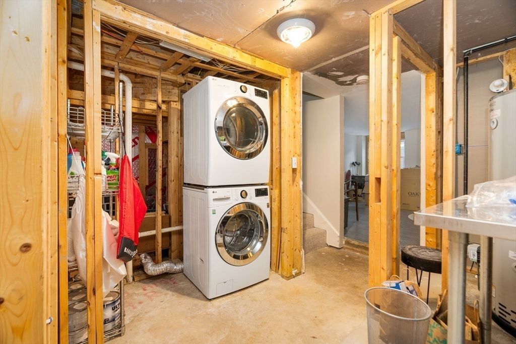 Interior, Utility Closets, Washer