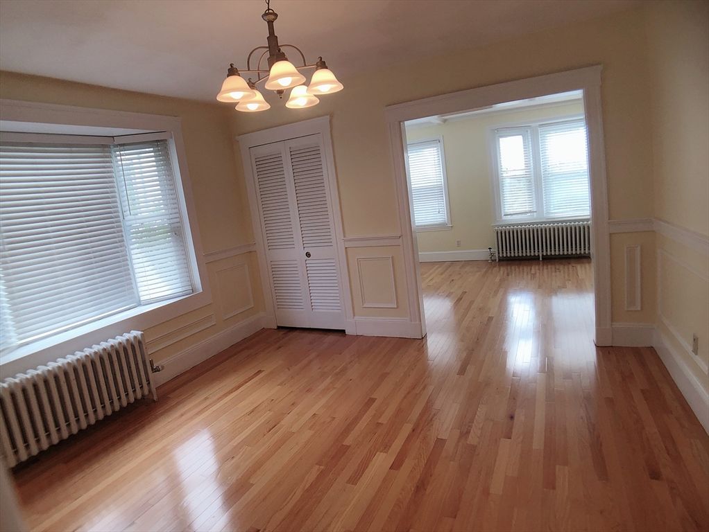 Chandelier, Empty room, Interior, Wood Texture Flooring