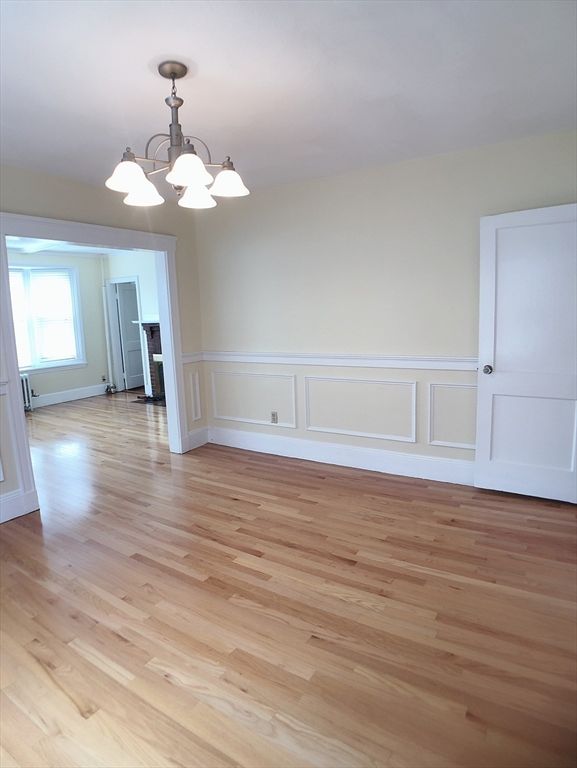Chandelier, Empty room, Interior, Wood Texture Flooring