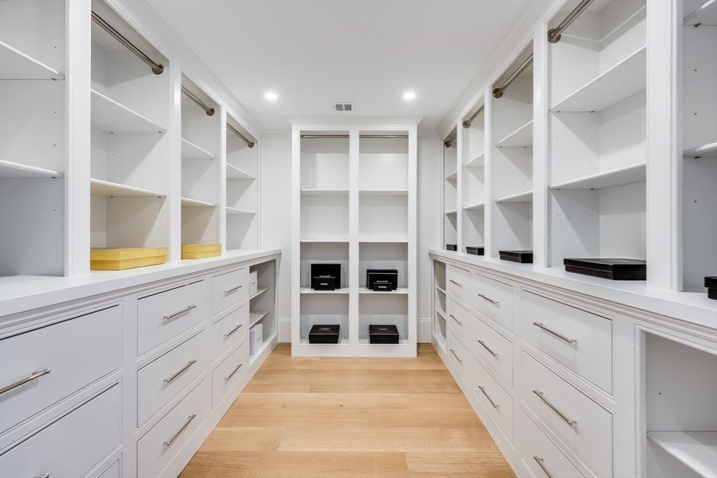 Interior, Recessed Lighting, Walk-in Closets, Wood Texture Flooring