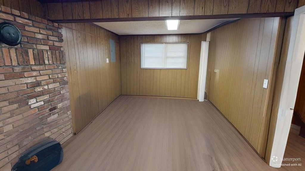 Empty room, Interior, Stone Walls, Wood Texture Flooring, Wooden Walls