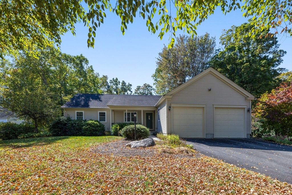 Attached, Backyard, Exterior, Facade, Ranch