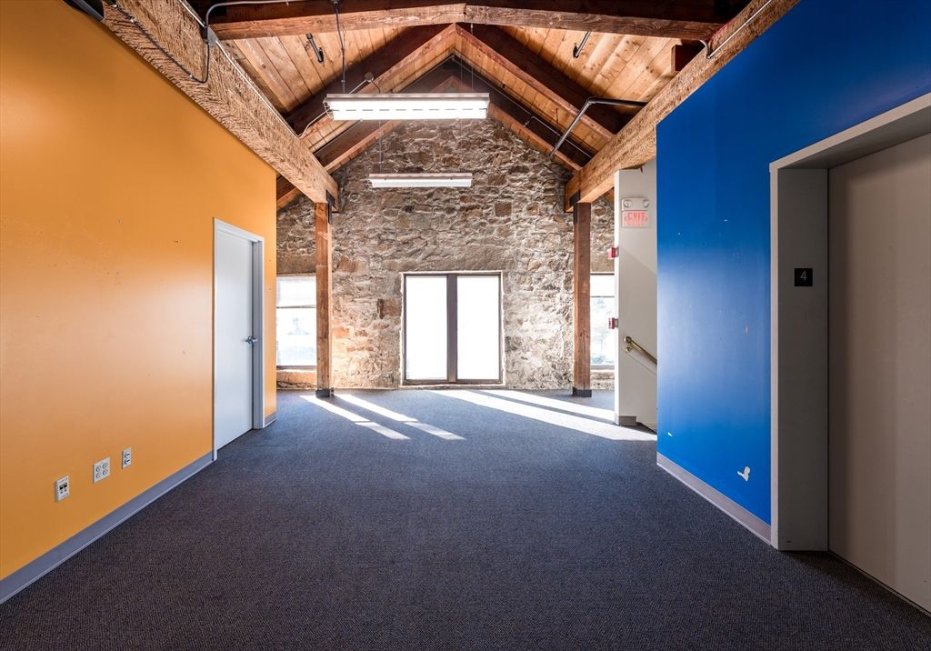 Empty room, Interior, Stone Walls, Wooden Beams, Wooden Ceilings