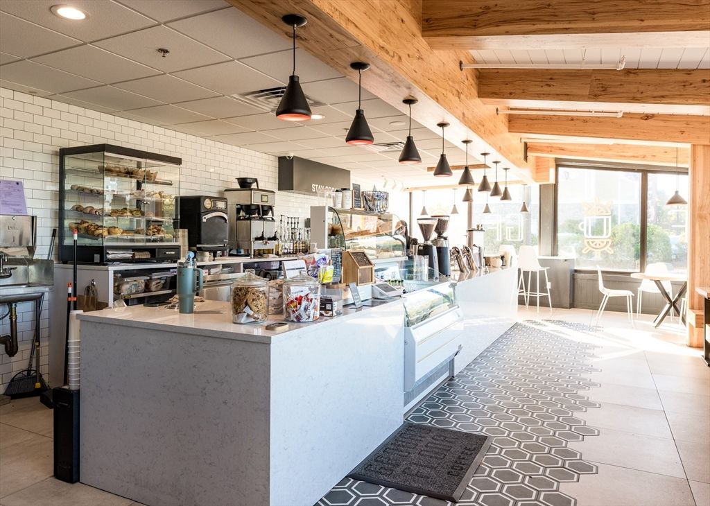 Interior, Pendant Lights, Stone Walls, Wooden Beams, Wooden Ceilings