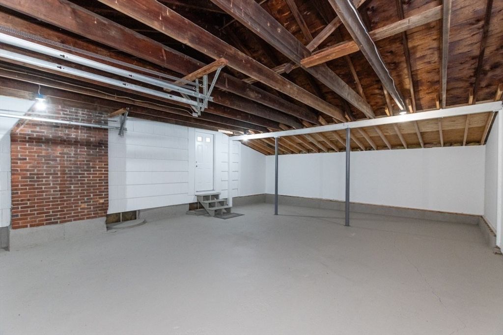 Empty room, Interior, Stone Walls, Wooden Beams, Wooden Ceilings