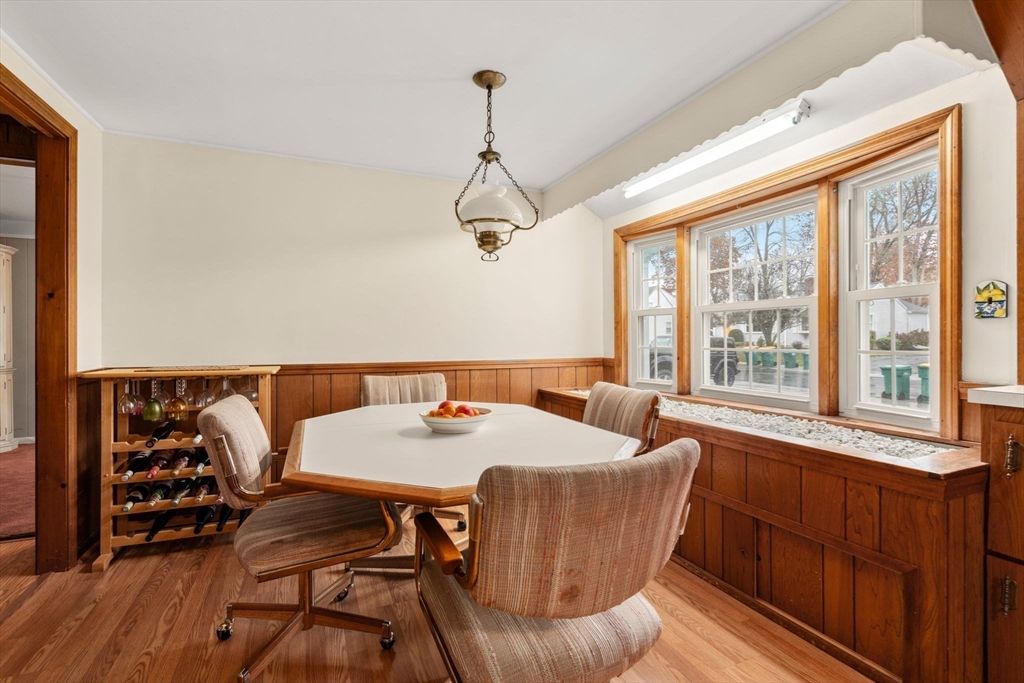 Dining room, Interior, Pendant Lights, Wood Texture Flooring