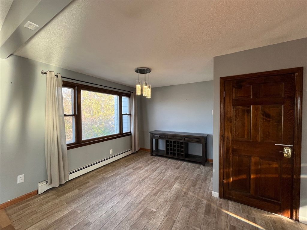 Empty room, Interior, Pendant Lights, Wood Texture Flooring