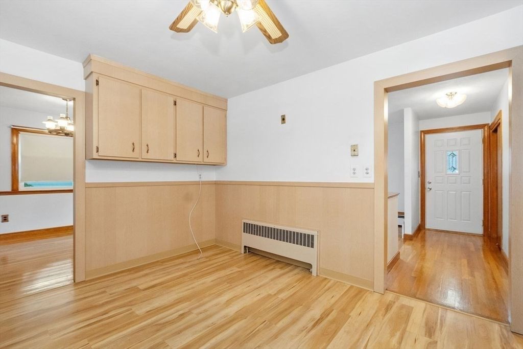 Chandelier, Interior, Wood Texture Flooring