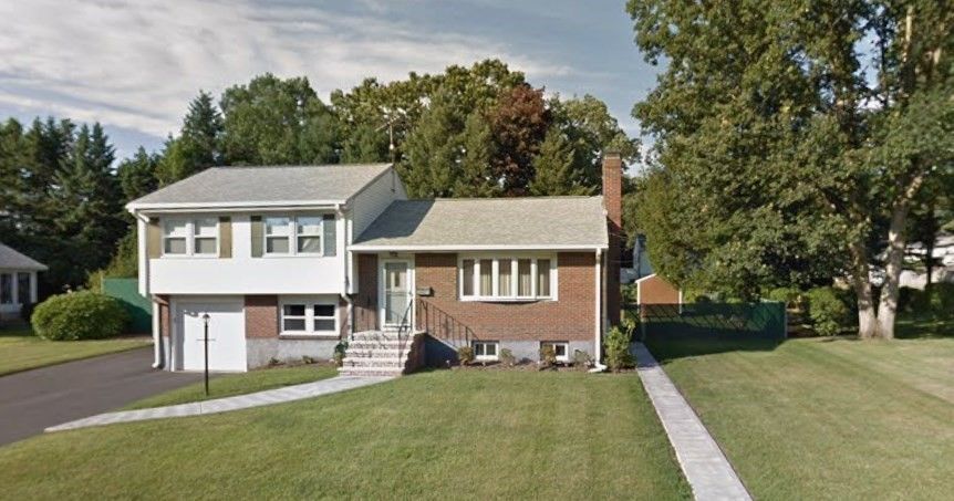 Attached, Backyard, Exterior, Facade, Brick Facade, Split Level