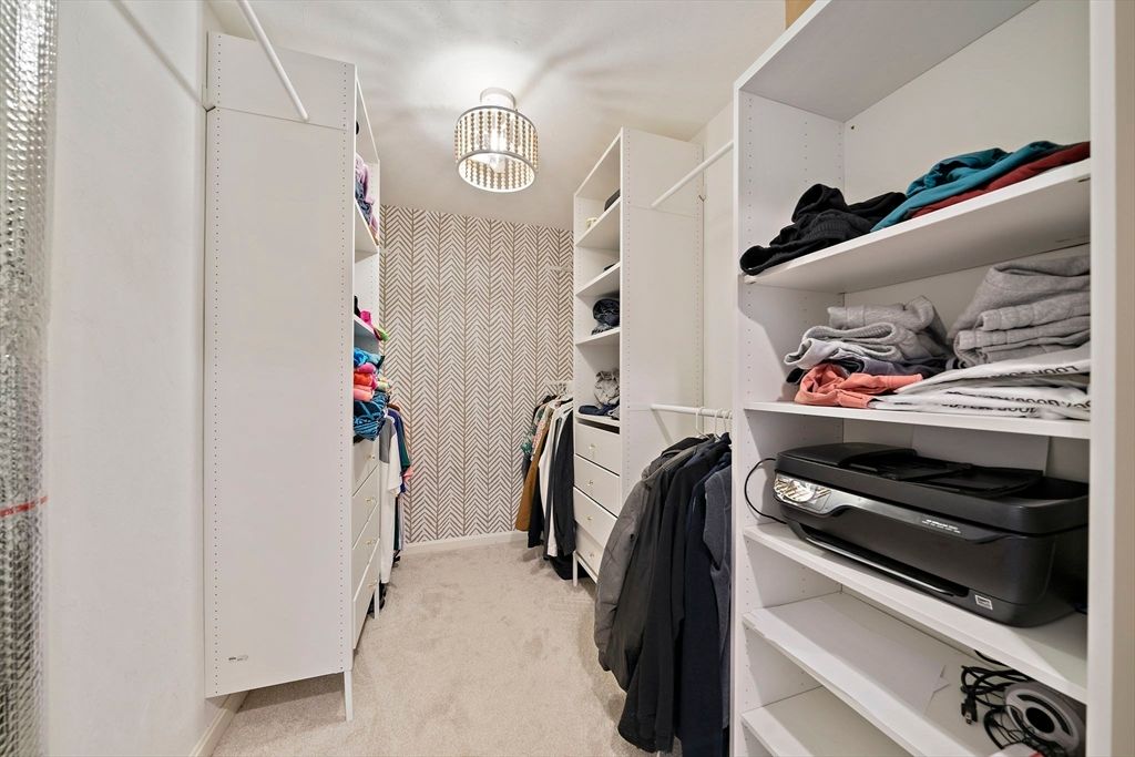 Interior, Walk-in Closets