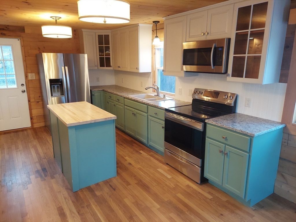 Interior, Kitchen, Pendant Lights, Stainless Steel Appliances, Wood Texture Flooring