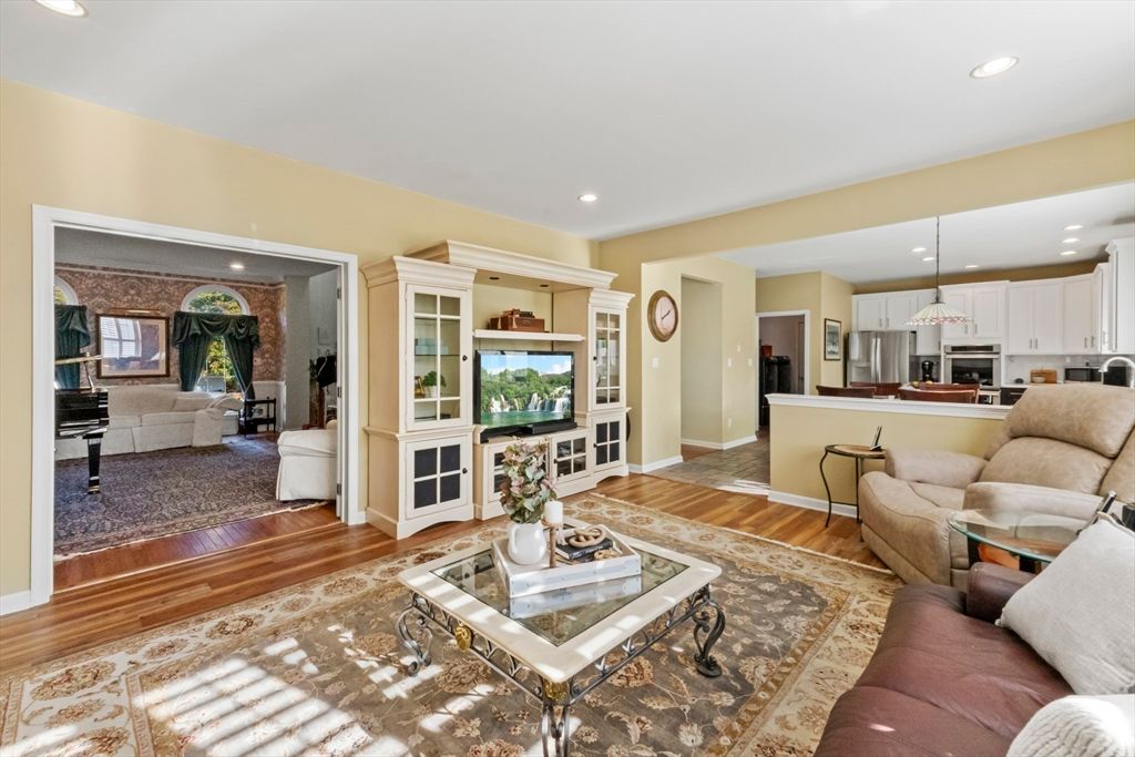 Interior, Kitchen, Living room, Recessed Lighting, Stainless Steel Appliances, Wood Texture Flooring