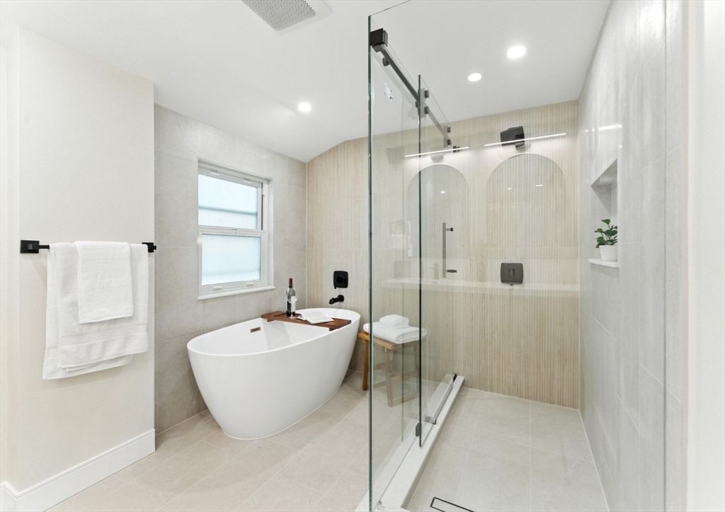 Bathroom, Free Standing Baths, Glass Shower, Interior, Recessed Lighting
