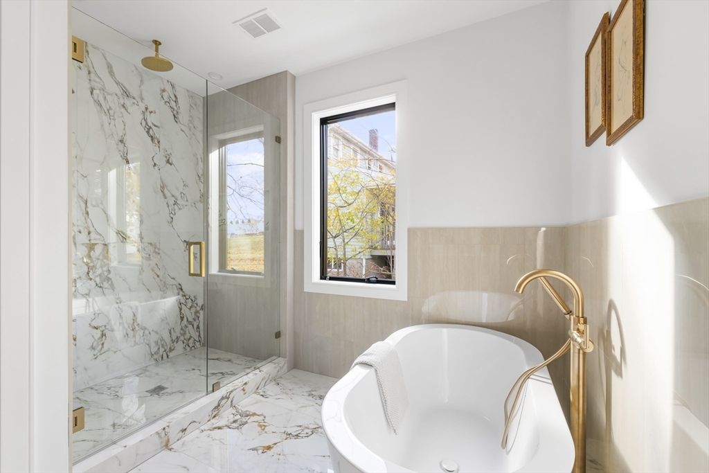 Bathroom, Free Standing Baths, Interior, Marble, Marble Walls