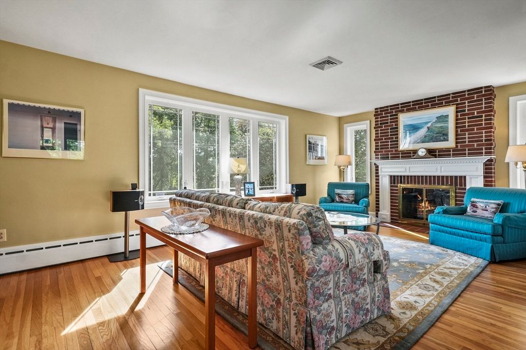 Fireplace, Interior, Living room, Stone Walls, Wood Texture Flooring