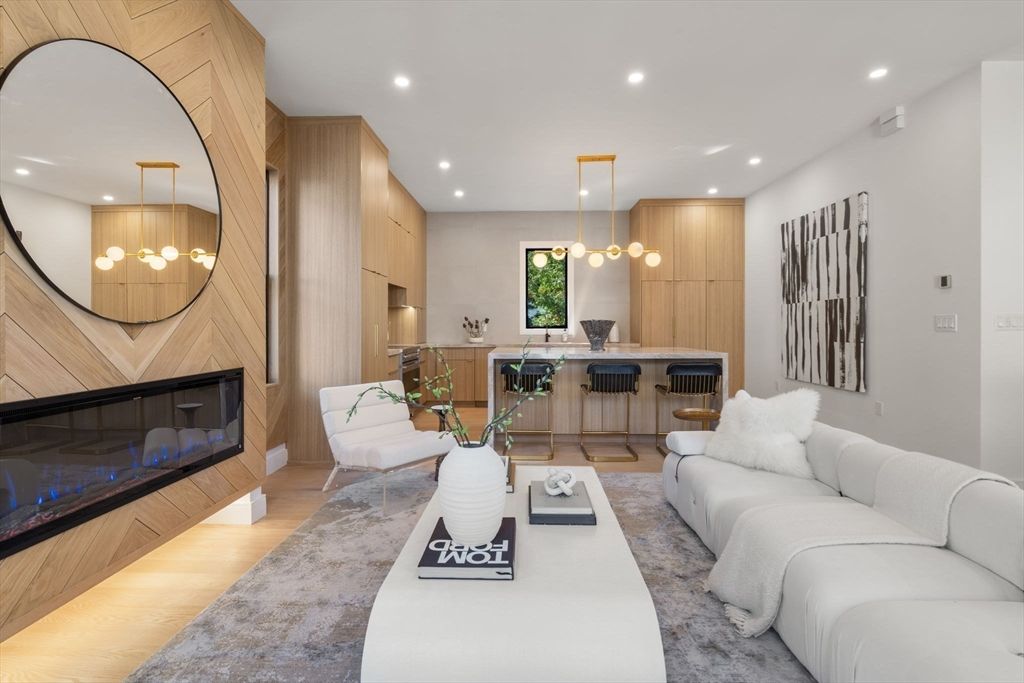 Fireplace, Interior, Living room, Pendant Lights, Recessed Lighting, Wood Texture Flooring