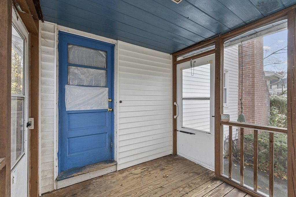 Exterior, Wood Texture Flooring