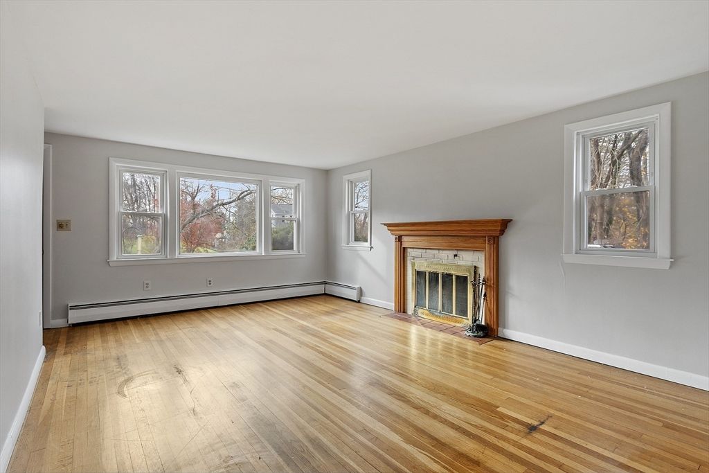 Empty room, Fireplace, Interior, Wood Texture Flooring
