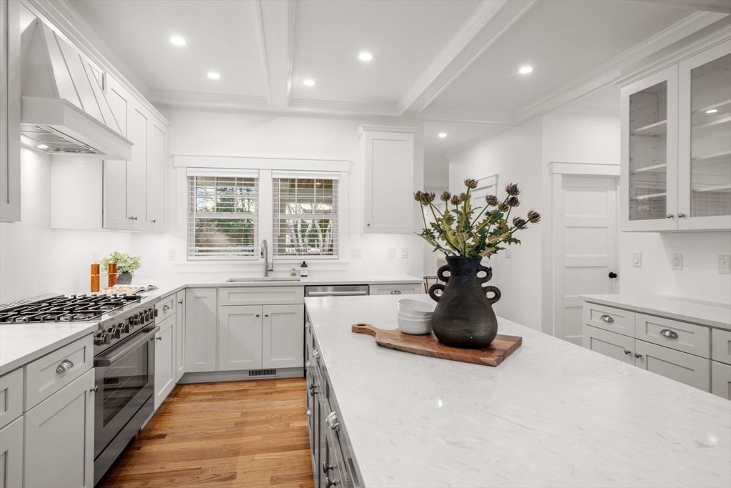 Interior, Kitchen, Recessed Lighting, Wood Texture Flooring