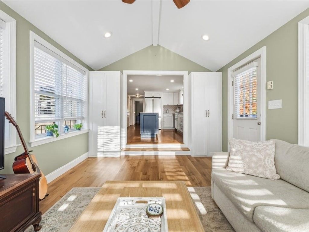 Interior, Kitchen, Living room, Recessed Lighting, Wood Texture Flooring