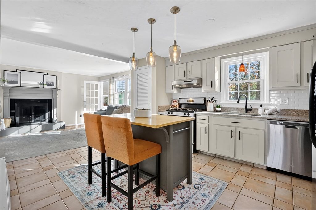 Fireplace, Interior, Kitchen, Pendant Lights, Stainless Steel Appliances