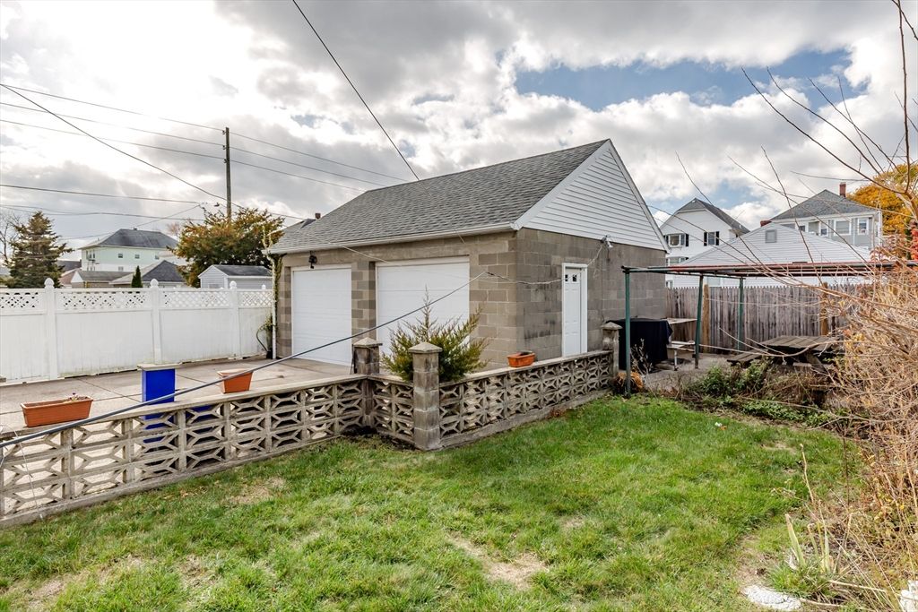 Backyard, Detached Garage, Exterior