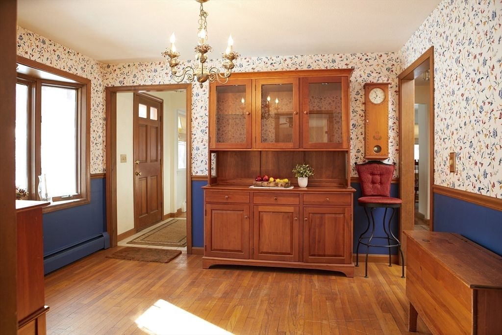 Chandelier, Interior, Wood Texture Flooring