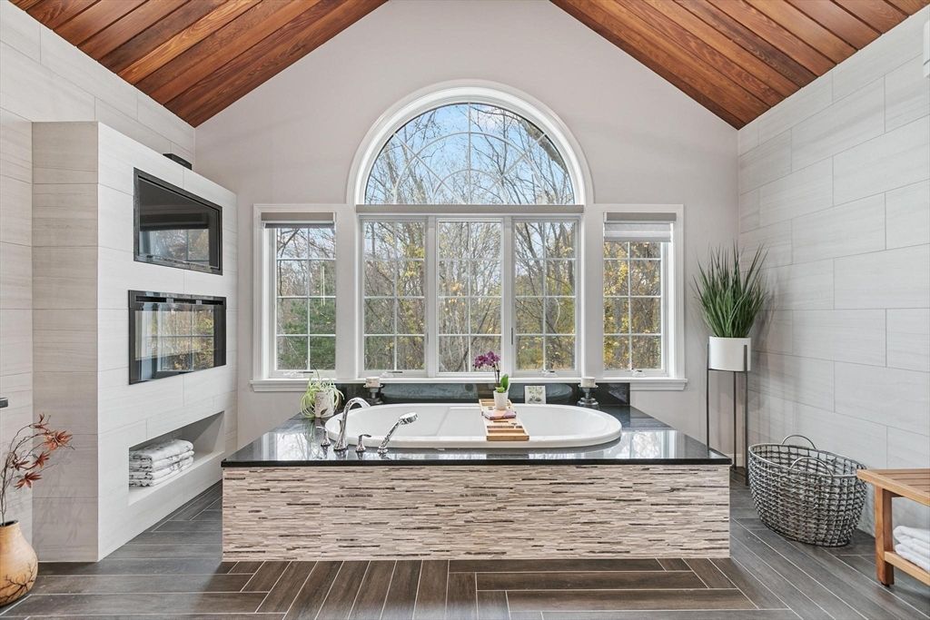 Bathroom, Interior, Wooden Ceilings, Wood Texture Flooring