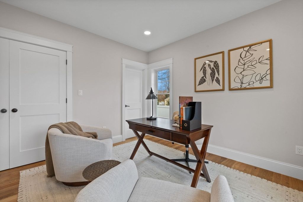 Home Office, Interior, Recessed Lighting, Wood Texture Flooring