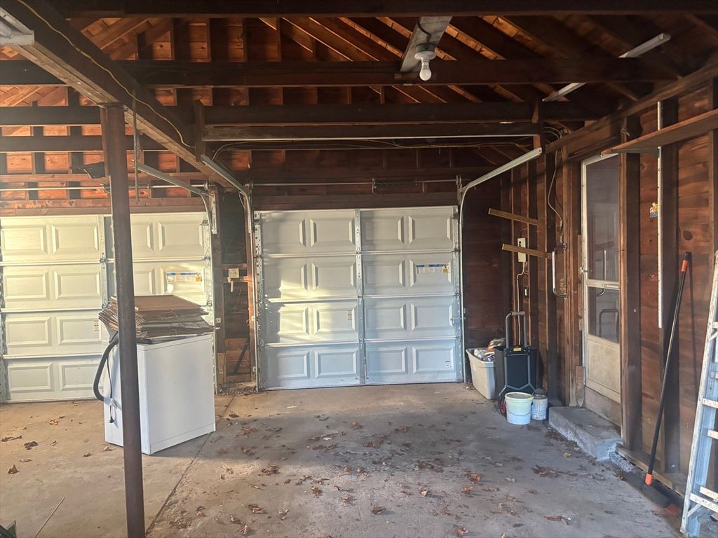 Interior, Wooden Beams