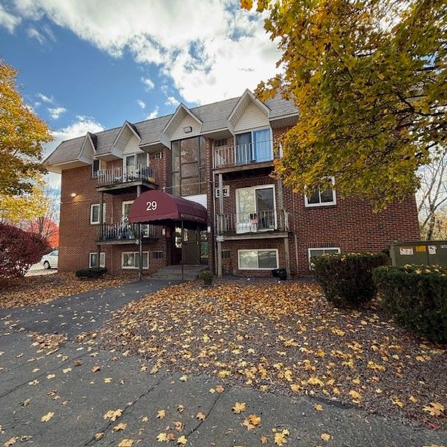 Exterior, Facade, Brick Facade, Queen Anne Victorian