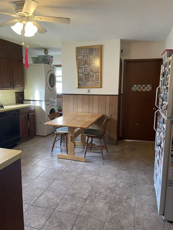 Dining room, Interior, Kitchen, Washer