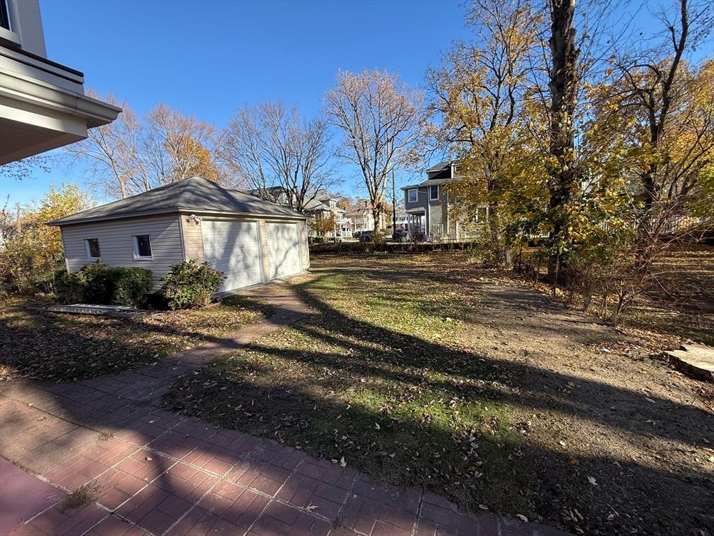 Backyard, Detached Garage, Exterior