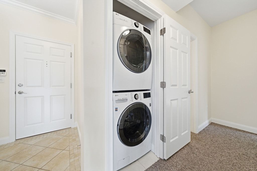 Interior, Utility Closets, Washer