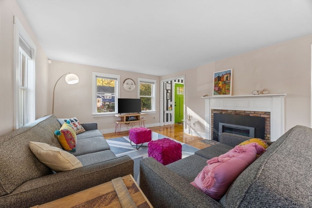 Fireplace, Interior, Living room, Wood Texture Flooring