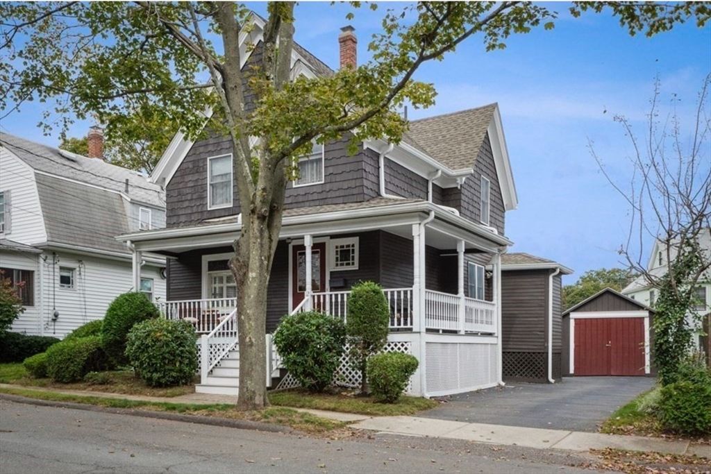 Detached Garage, Exterior, Facade, Queen Anne Victorian