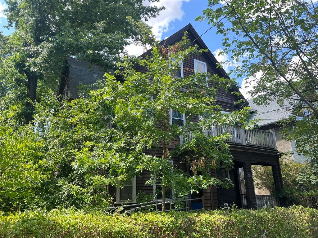 Exterior, Facade, A Frame