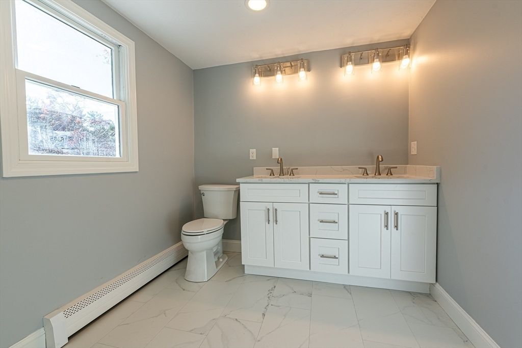 Bathroom, Dual Sink Vanities, Interior, Marble, Recessed Lighting
