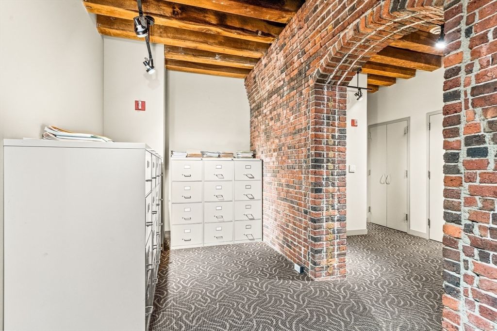 Interior, Stone Walls, Washer, Wooden Beams