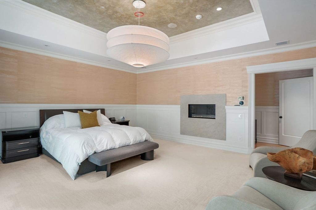 Bedroom, Fireplace, Interior, Pendant Lights, Recessed Lighting