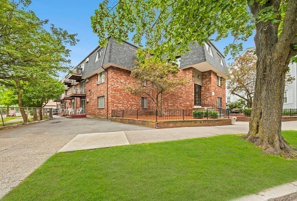 Exterior, Facade, Brick Facade, Tudor Revival